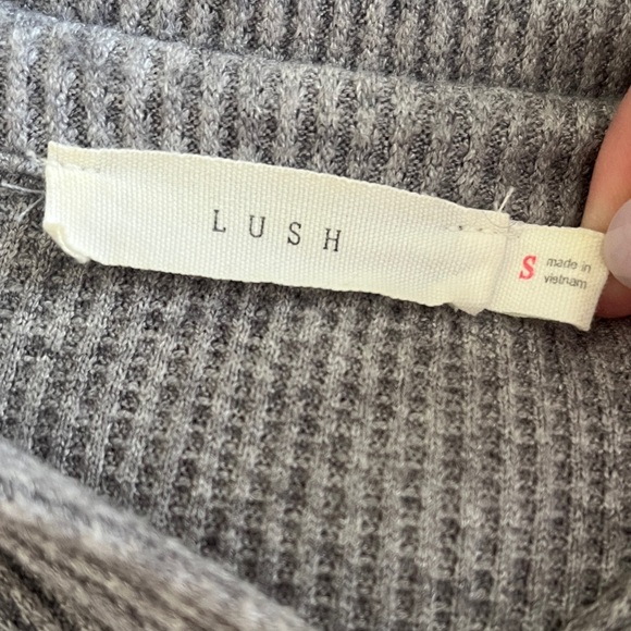 Lush Gray Ribbed Button-Up Top - Picture 3 of 3